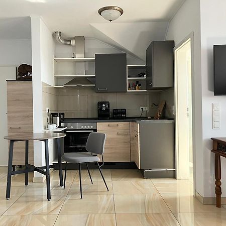 Green Hotel Limburg Лимбург-на-Лане Екстериор снимка